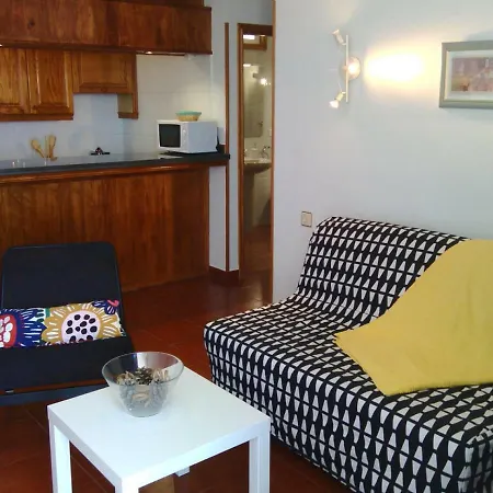 Apartament Geranios 2 *